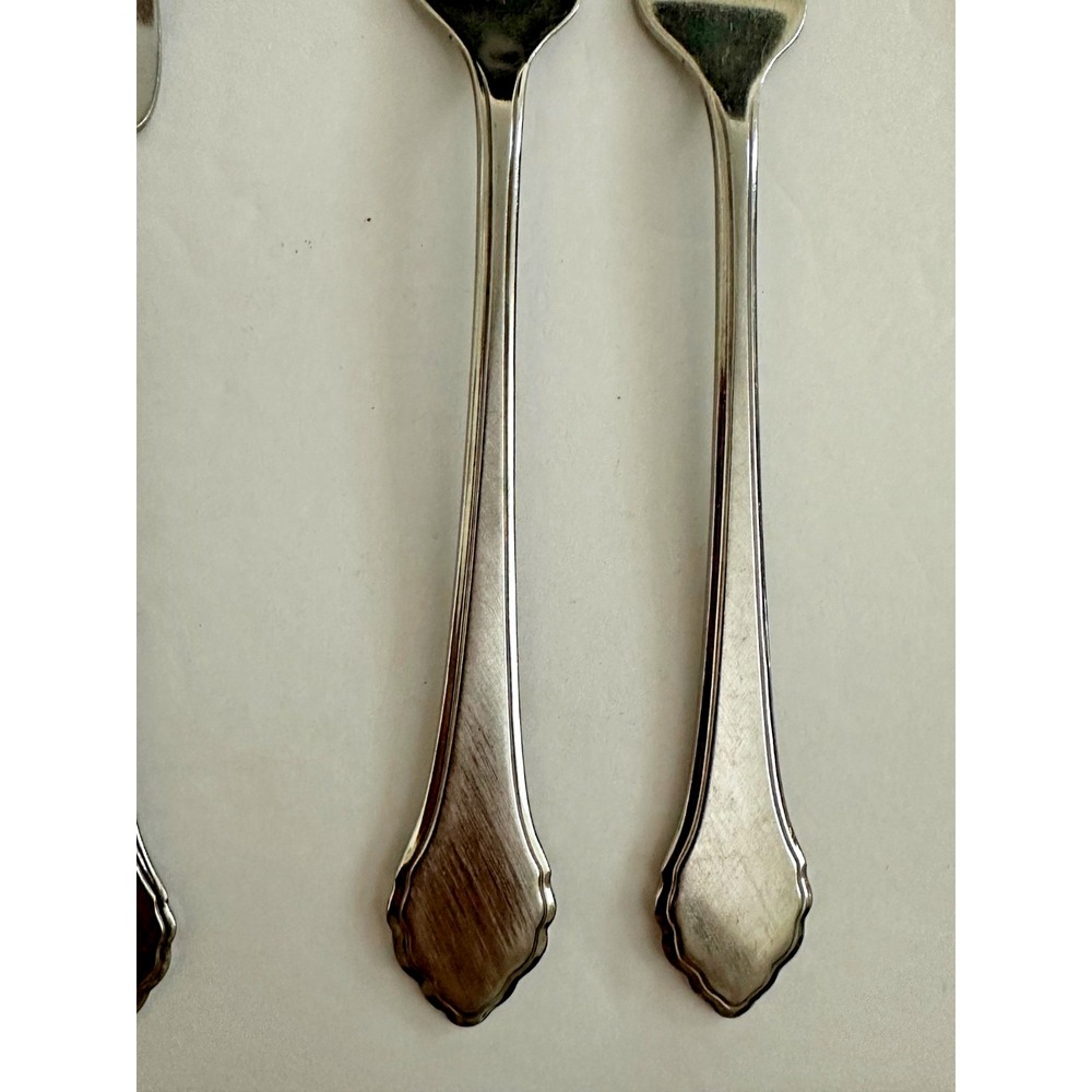 WM A Rogers Deluxe Oneida Summer Mist Stainless Flatware 33 pc Fork Spoon Knife